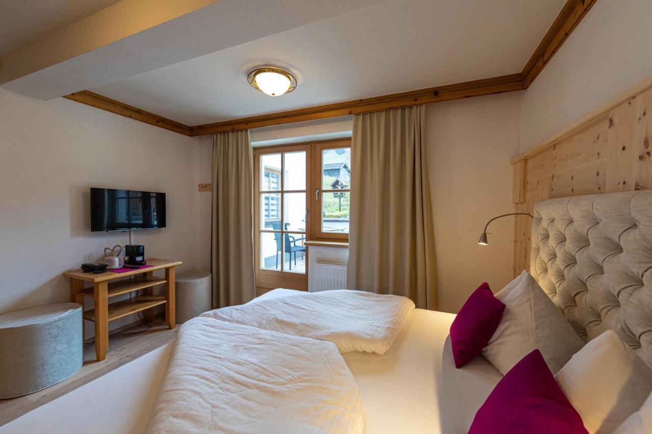 Hotel Und Alpen Apartments Mit Sauna - Buerglhoeh Bischofshofen Dış mekan fotoğraf