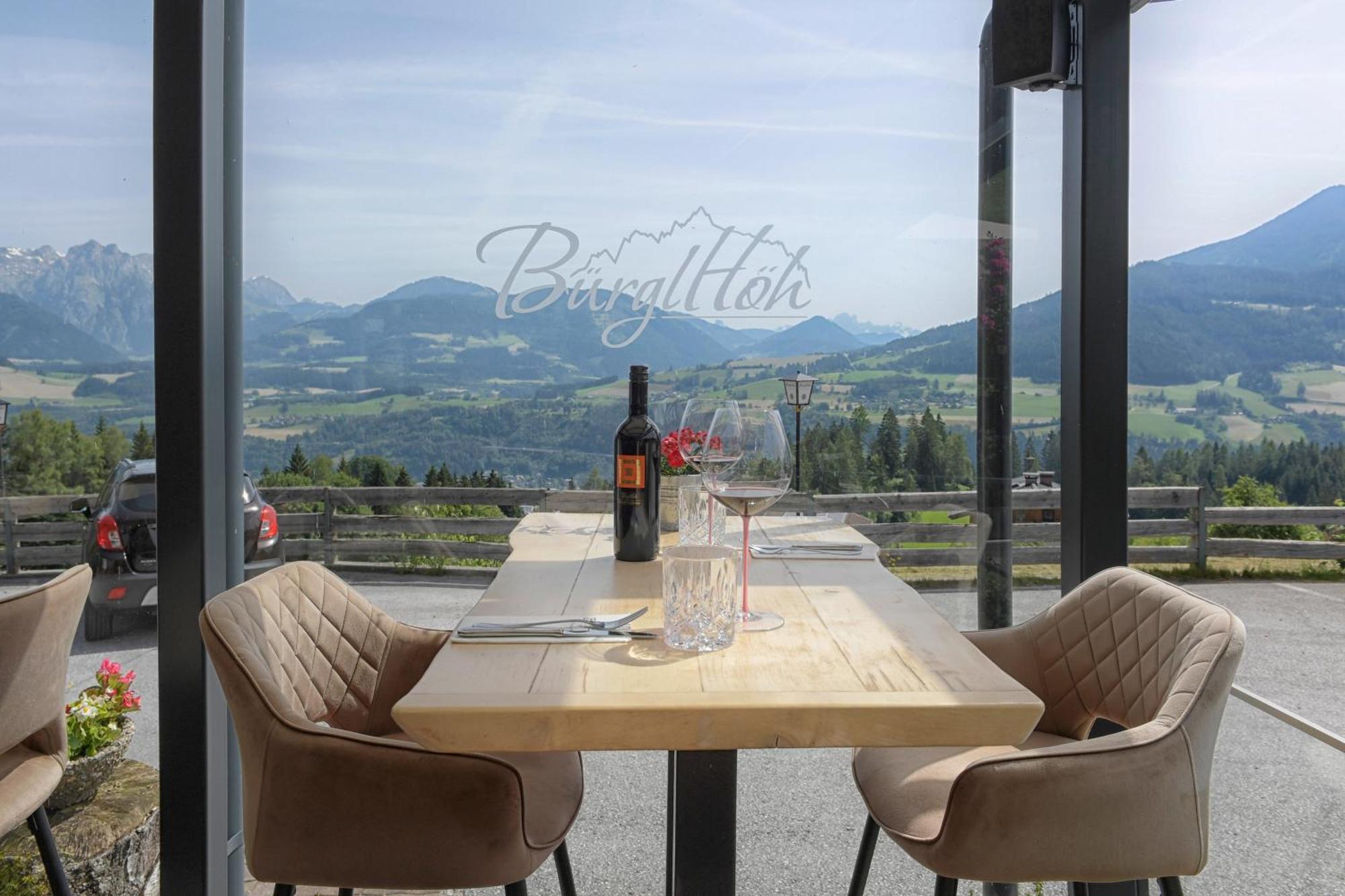 Hotel Und Alpen Apartments Mit Sauna - Buerglhoeh Bischofshofen Dış mekan fotoğraf